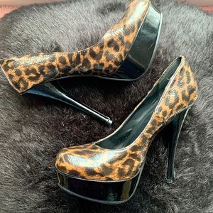 Leopard High heels